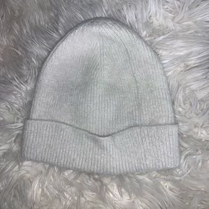 NWOT beanie! 🤍